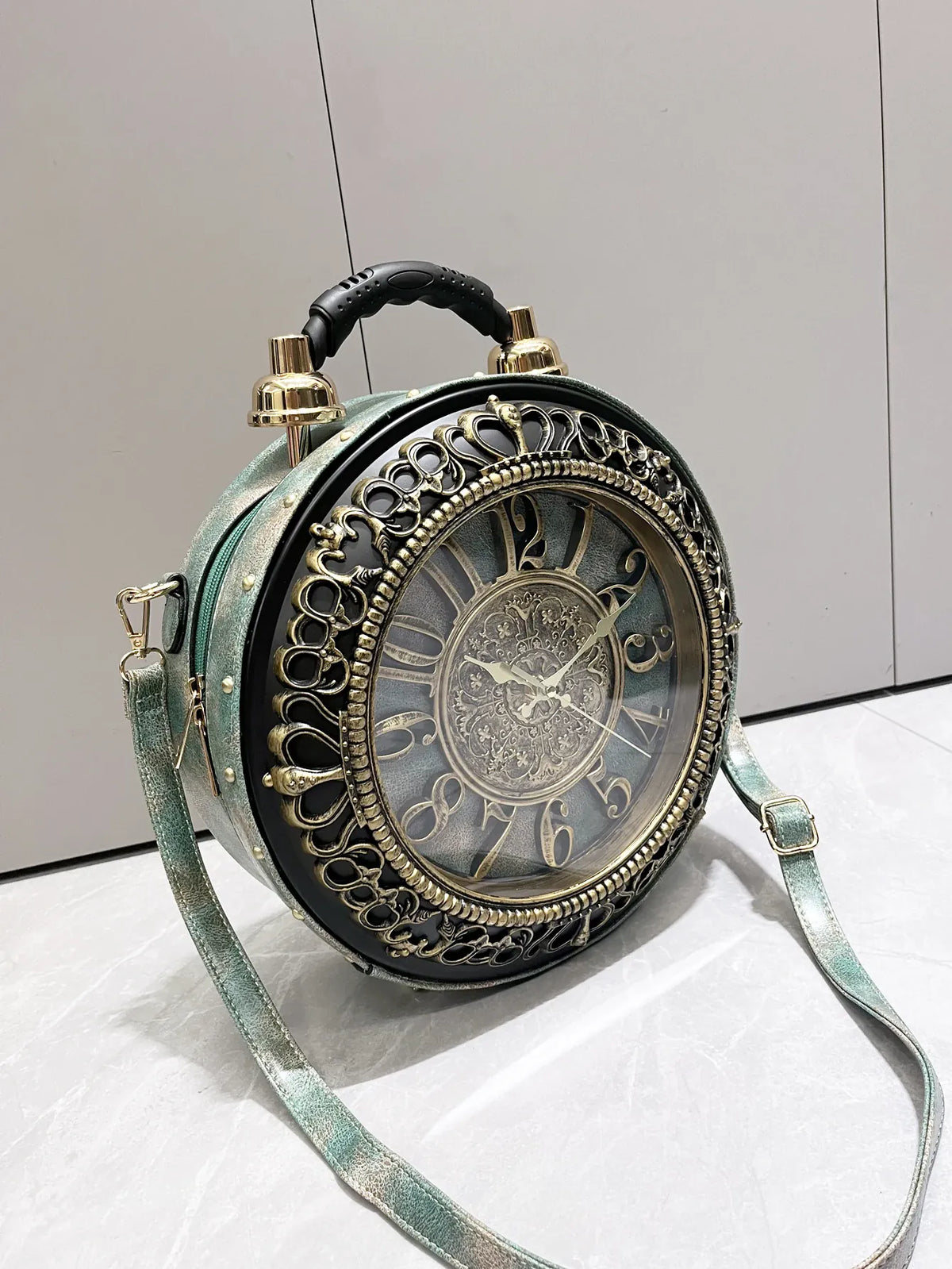 Dropshipman Green Luxury Designer Purses and Handbags Shoulder Bags funny clock-shaped bag funny Women's round bag pu leather Woman's bag