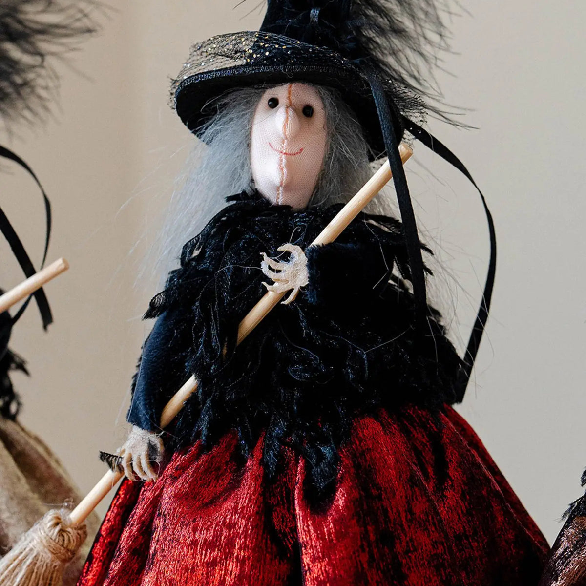 KissICON Halloween Witch Doll Decoration Cute Spooky Retro Festival Decoration Witch Doll Halloween Tree Ornaments for Haunted House Bar