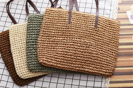 KissICON Handbag – Beach Rattan Woven