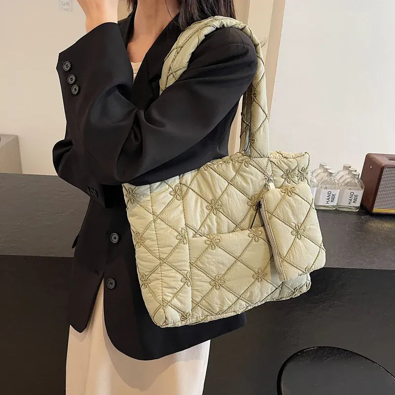 KissICON Handbag – Fall Embroidery Space