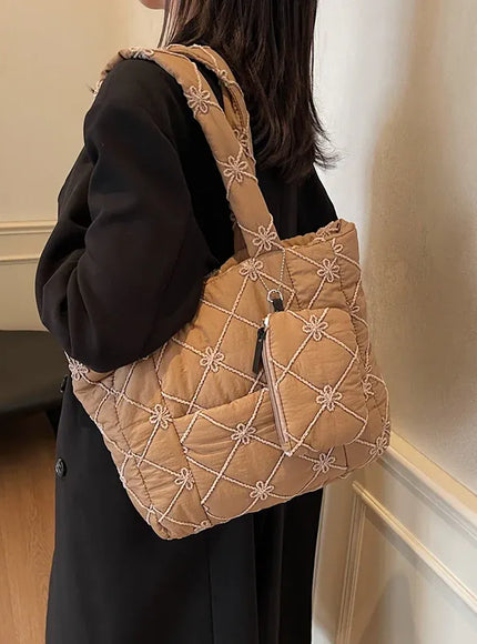 KissICON Handbag – Fall Embroidery Space