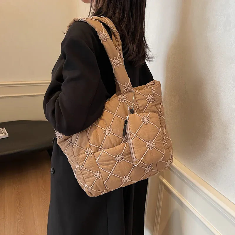 KissICON Handbag – Fall Embroidery Space