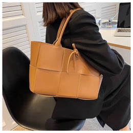KissICON Handbags 2022 Leather Woven Tote – Bags Designer Solid
