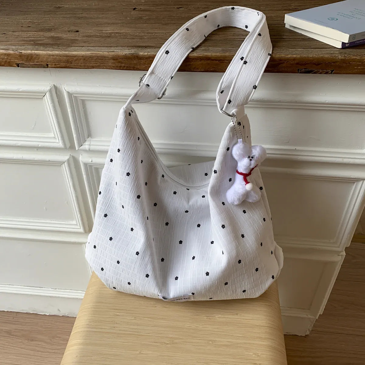 KissICON Handbags Leisure Women's Trend Line Light Cloth