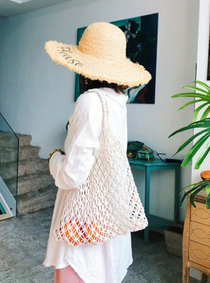 KissICON Hot Selling Hollow Shoulder Handmade Solid Handbag