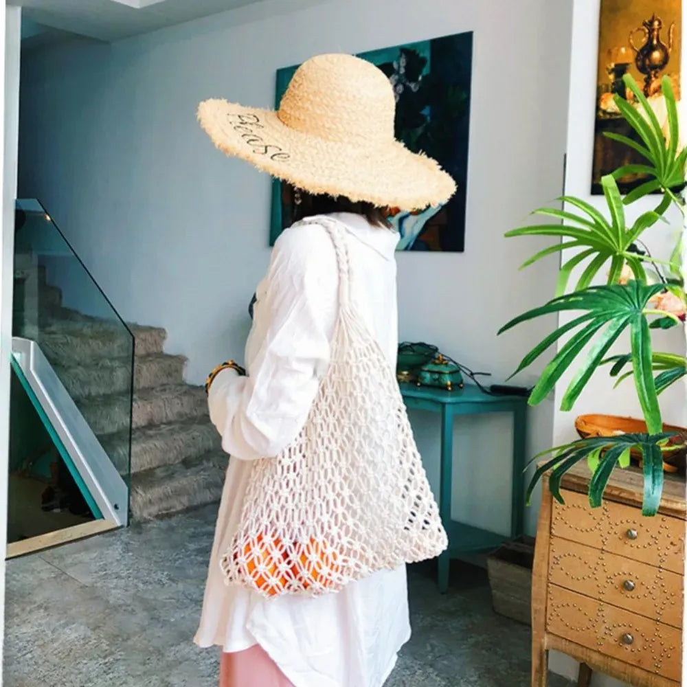 KissICON Hot Selling Hollow Shoulder Handmade Solid Handbag