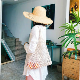 KissICON Hot Selling Hollow Shoulder Handmade Solid Handbag