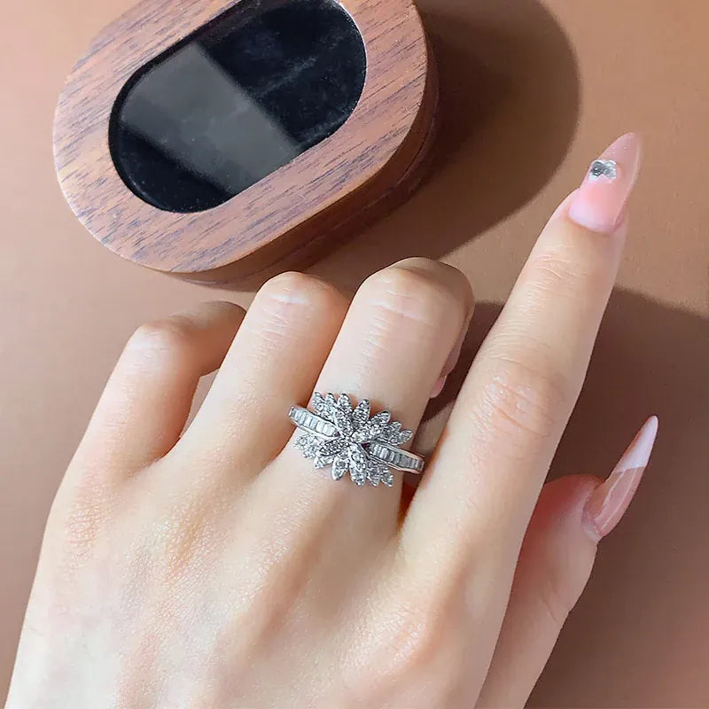 KissICON Hot Stylish Zircon Women's Ring Exquisite 925 Silver Plated Jewelry for Everyday Wear with Jewelry Anniversary Gift Bridal Ring