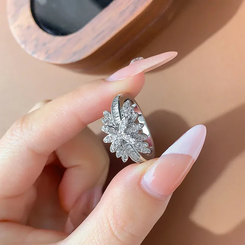 KissICON Hot Stylish Zircon Women's Ring Exquisite 925 Silver Plated Jewelry for Everyday Wear with Jewelry Anniversary Gift Bridal Ring