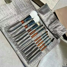 KissICON HZS00302 Luxury Makeup Brush Set With Solid Wood Handle