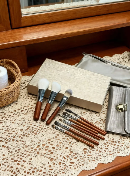 KissICON HZS00302 Luxury Makeup Brush Set With Solid Wood Handle