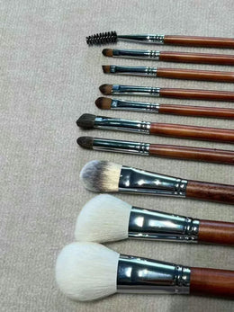 KissICON HZS00302 Luxury Makeup Brush Set With Solid Wood Handle