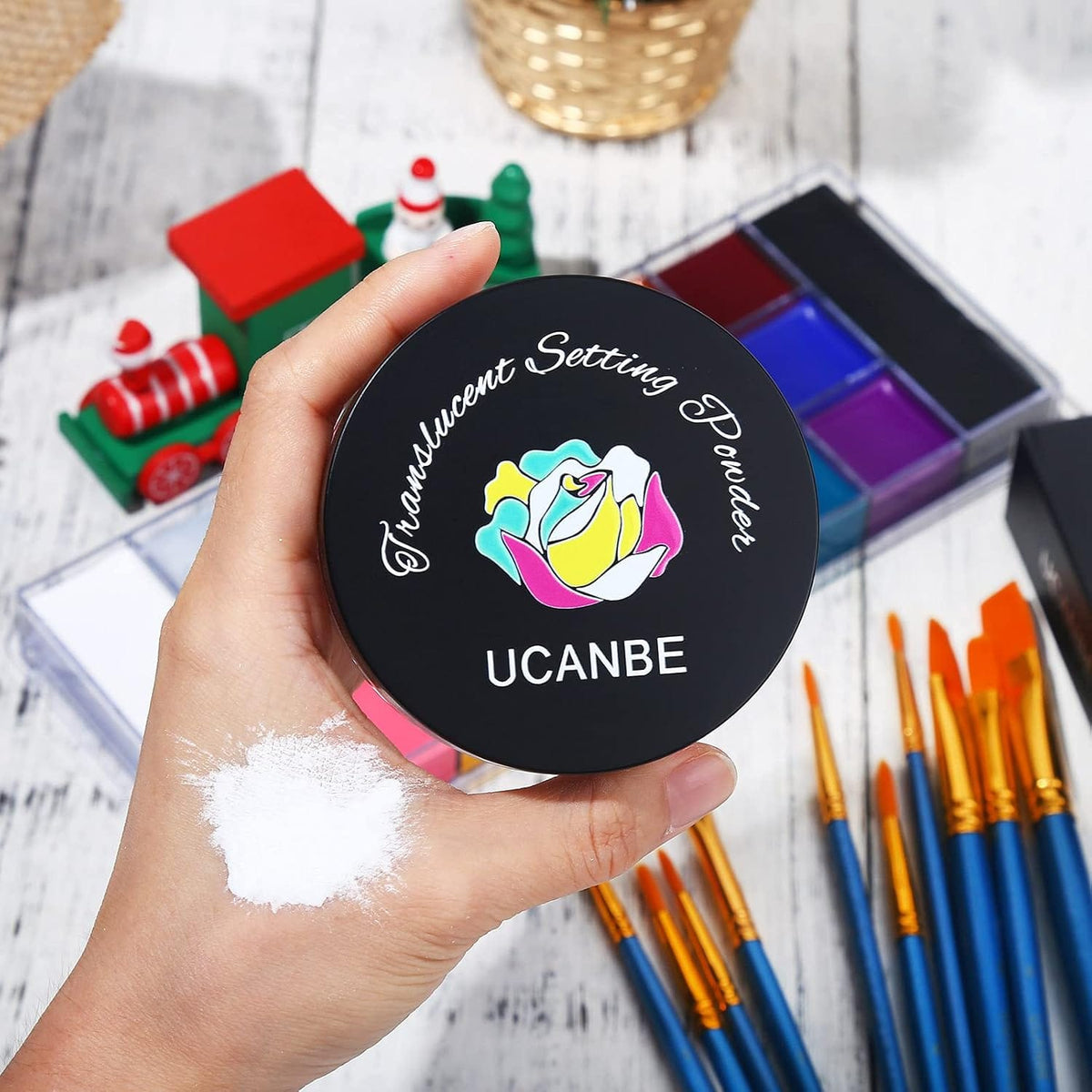 KissICON item UCANBE Professional Face Body Paint  Brush Kit