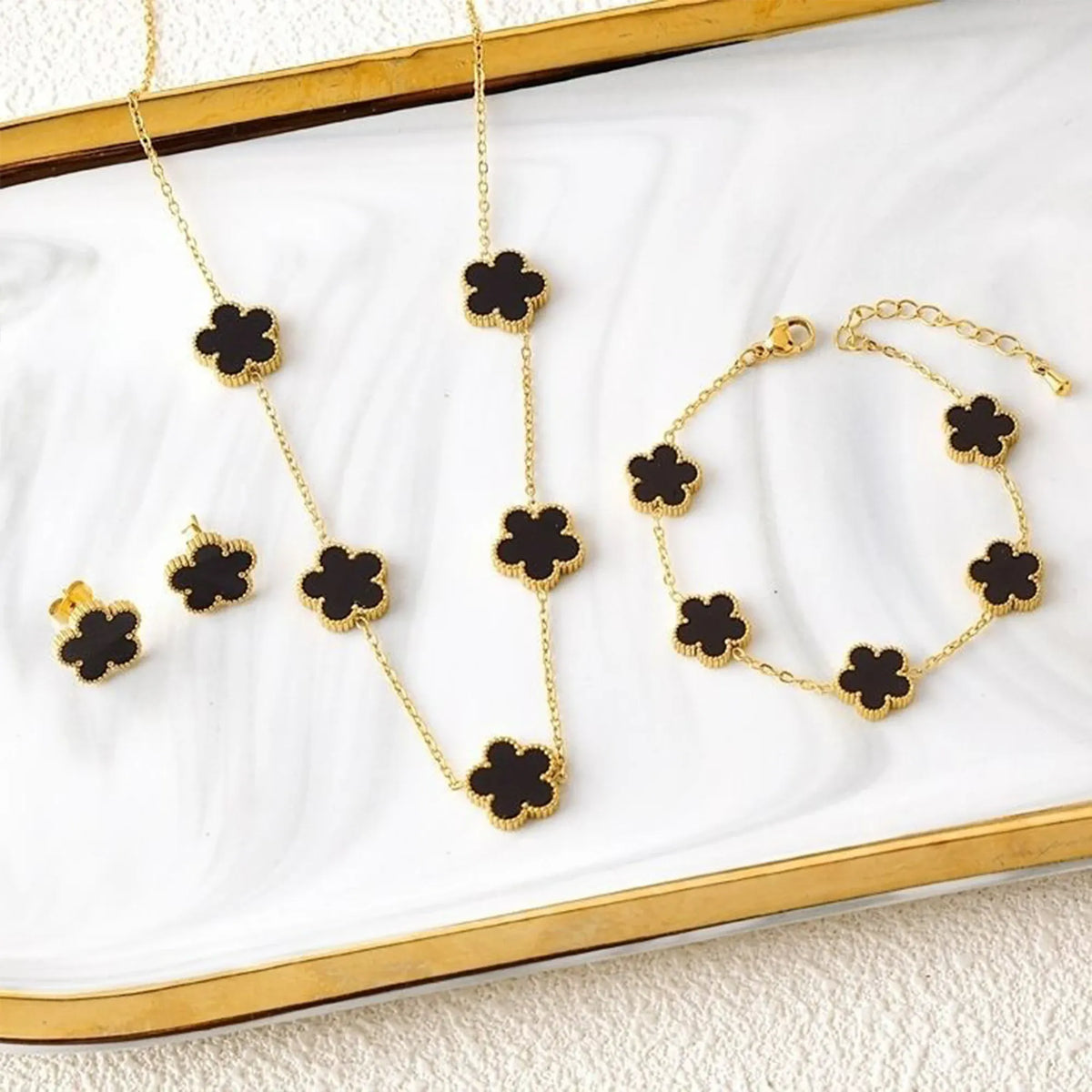 KissICON Jewelry Set 3 3Pcs 18k Gold-Plated Five-Leaf Flower Necklace Earrings Bracelet Jewelry Set For Woman Fashion Party Jewelry Daily Wear Clover
