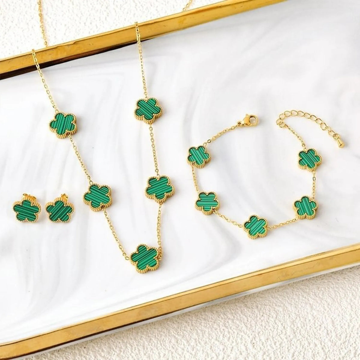 KissICON Jewelry Set 4 3Pcs 18k Gold-Plated Five-Leaf Flower Necklace Earrings Bracelet Jewelry Set For Woman Fashion Party Jewelry Daily Wear Clover