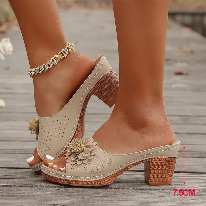 KissICON Khaki / 37 Retro Flower Decor High Heels Sandals Summer Platform
