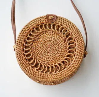 KissICON Khaki Hand-woven Straw Rattan Small Round Shoulder Crossbody