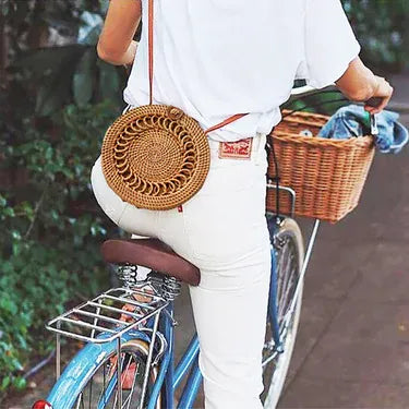 KissICON Khaki Hand-woven Straw Rattan Small Round Shoulder Crossbody