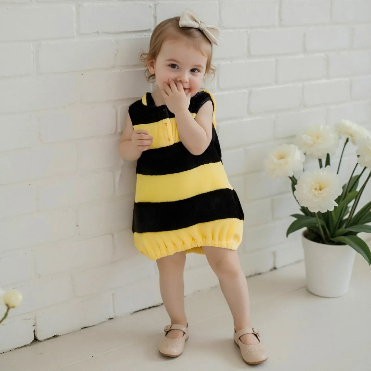 KissICON Kid Halloween Costume Sleeveless Striped Hooded Vest with Wings Cosplay Bee Costume