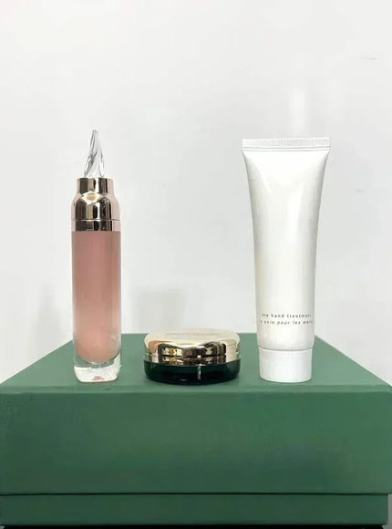 KissICON Kiss Icon Fashion Hand Cream Lip Gloss Gift