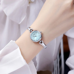 KissICON Kiss Icon UTHAI W34 Womens Watch Light Luxury
