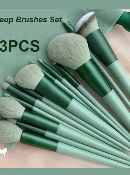 KissICON KissIcon 13 Piece Makeup Brushes Set - Soft