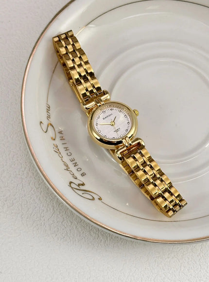 KissICON KissIcon 2025 Women Watch Gold Steel Strap -