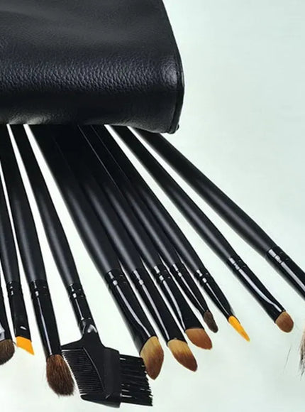 KissICON KissIcon 24 Pcs Makeup Brush Set - Pro