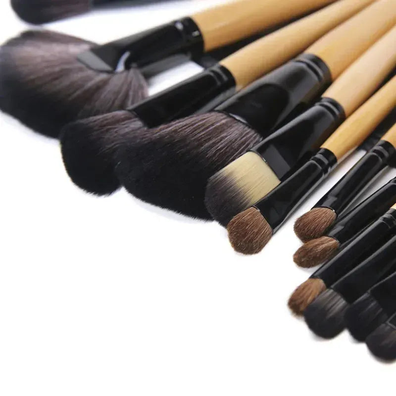 KissICON KissIcon 24 Pcs Makeup Brush Set - Pro