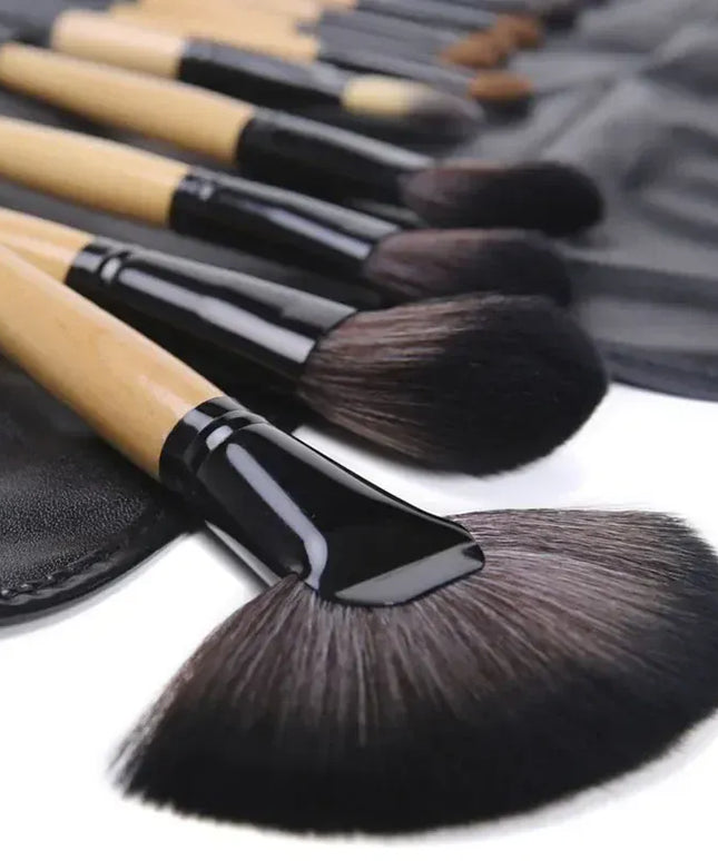 KissICON KissIcon 24 Pcs Makeup Brush Set - Pro