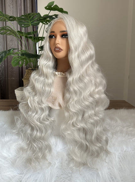 KissICON Kissicon 32 Inch Grey Body Wave