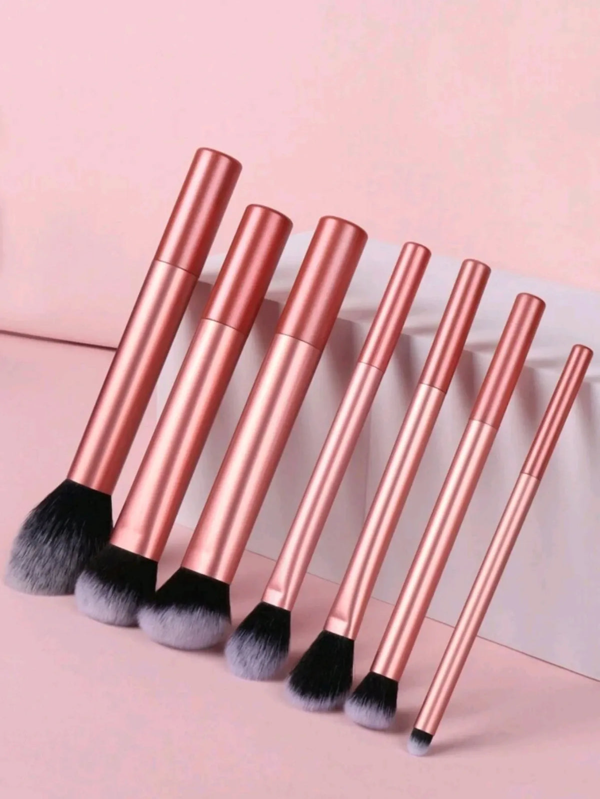 KissICON KissIcon 7 Piece Makeup Brush Set - Travel