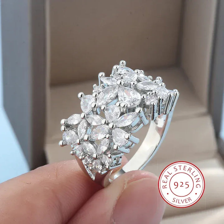 KissIcon 925 Silver Petal Ring - Rotating Design With Zircon