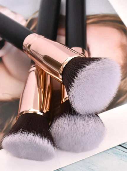 KissICON KissIcon All In One Makeup Brush - Versatile