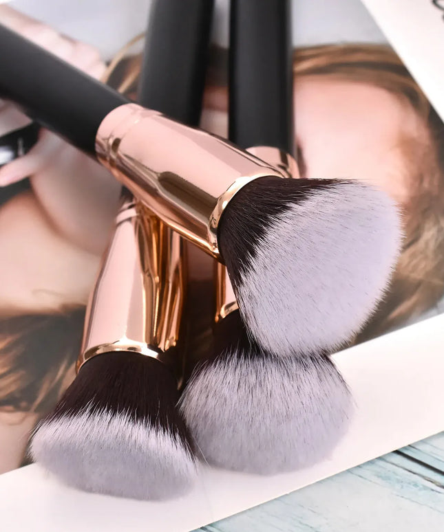 KissICON KissIcon All In One Makeup Brush - Versatile
