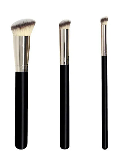 KissICON KissIcon Angled Foundation Concealer Brush - Seamless