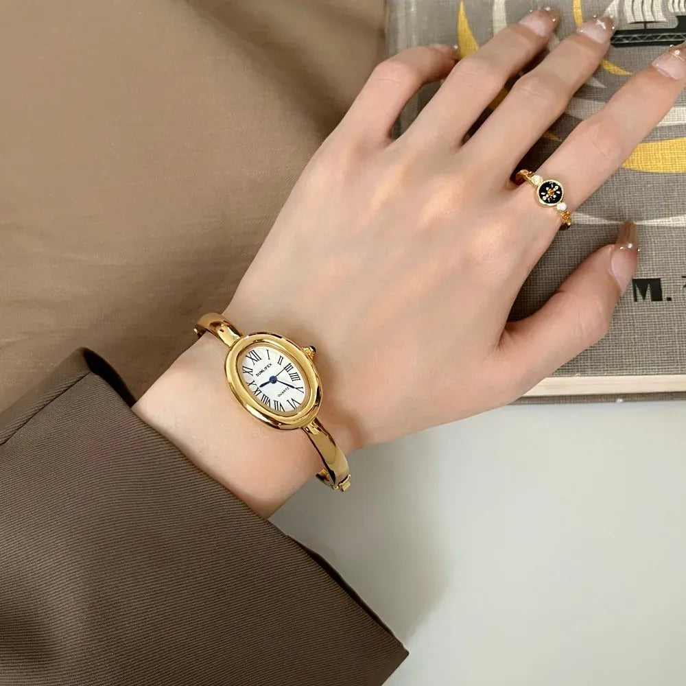KissICON KissIcon Bathtub Watch Women Rose Gold Luxury Quartz