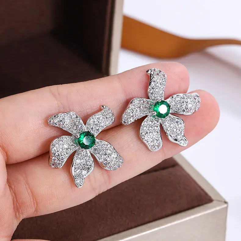 KissICON KissIcon Beautiful 925 Silver Earrings - Green Zircon Flower