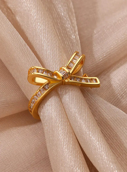 KissICON Kissicon Bling Bow Knot Ring – Stainless Zirconia