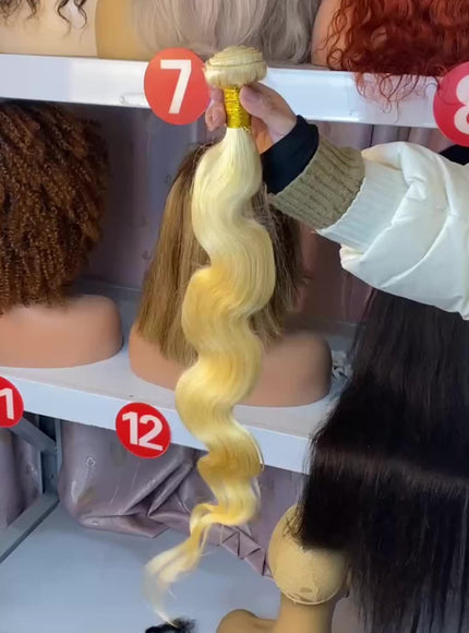 KissICON KissIcon Body Wave 613 Blonde Hair Extensions Natural