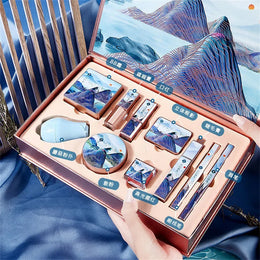 KissICON KissIcon Christmas Makeup Set Gift Box - All