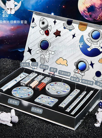 KissICON KissIcon Christmas Makeup Set Gift Box - All