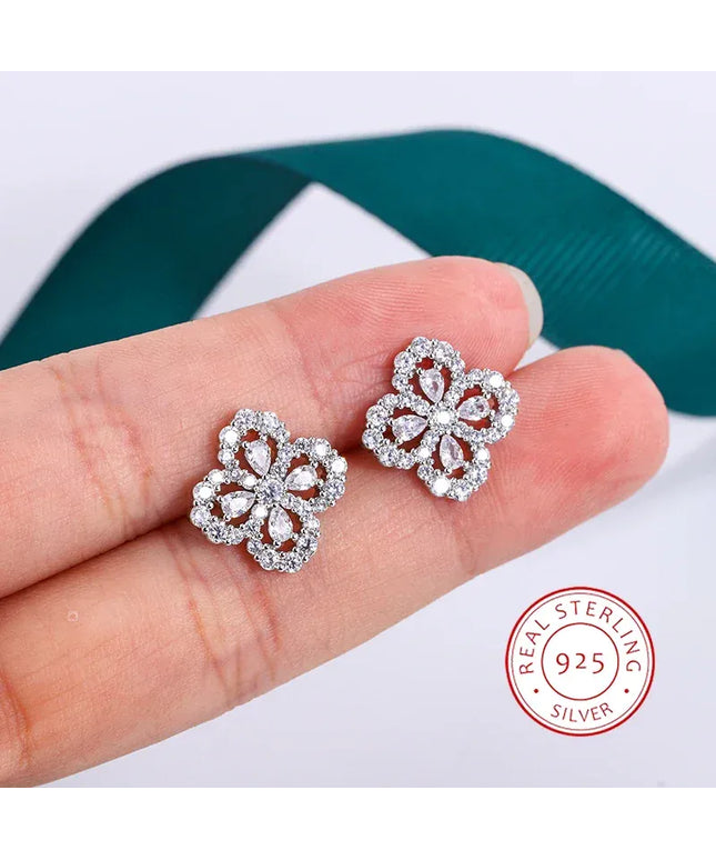 KissICON KissIcon Classic Clover Stud Earrings - Oval Zircon
