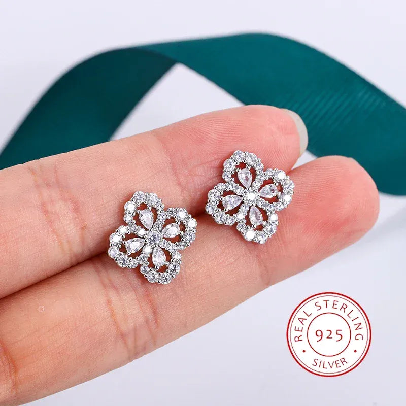 KissICON KissIcon Classic Clover Stud Earrings - Oval Zircon