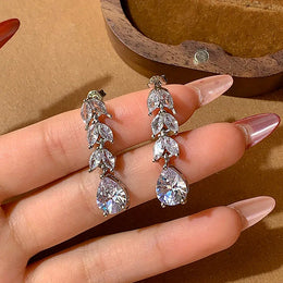 KissICON KissIcon Delicate AAA Zircon Earrings Sterling Silver