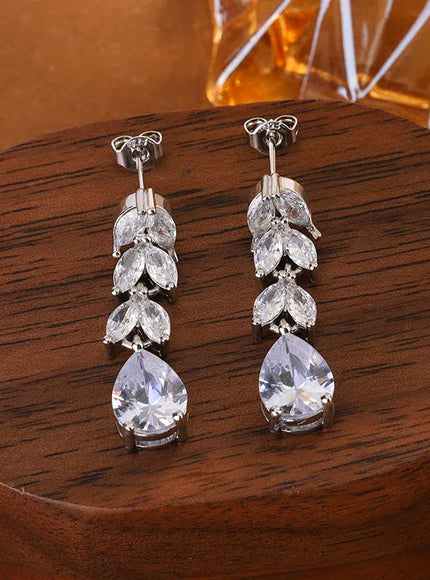 KissICON KissIcon Delicate AAA Zircon Earrings Sterling Silver