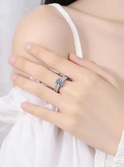 KissICON Kissicon Elegant Blue Zircon Ring – Fashionable