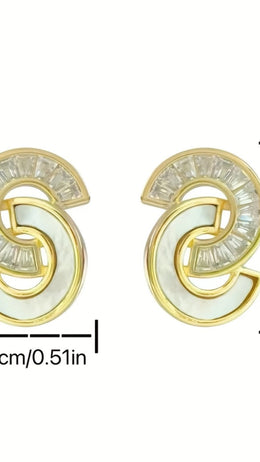 jkthpu-45 KissIcon Elegant Double C Zirconia Earrings - Pearl Glow