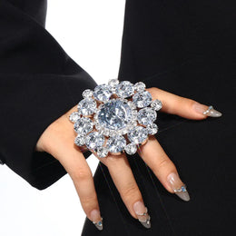 KissICON Kissicon Exaggerated Rhinestone Flower Ring – Big Crystal