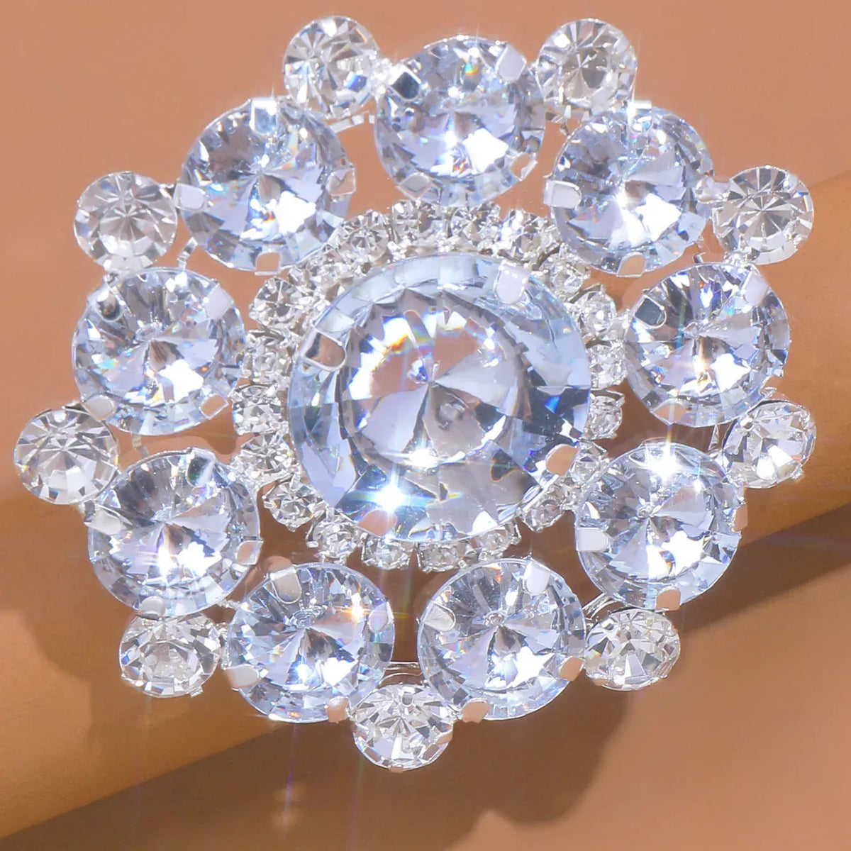 KissICON Kissicon Exaggerated Rhinestone Flower Ring – Big Crystal